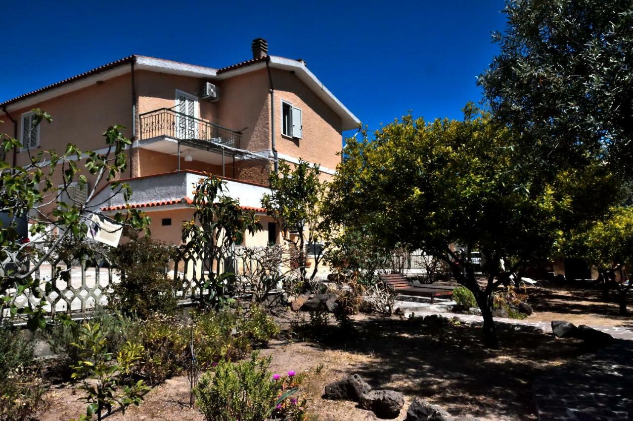 Villa Arancio Cala Liberotto Exterior photo